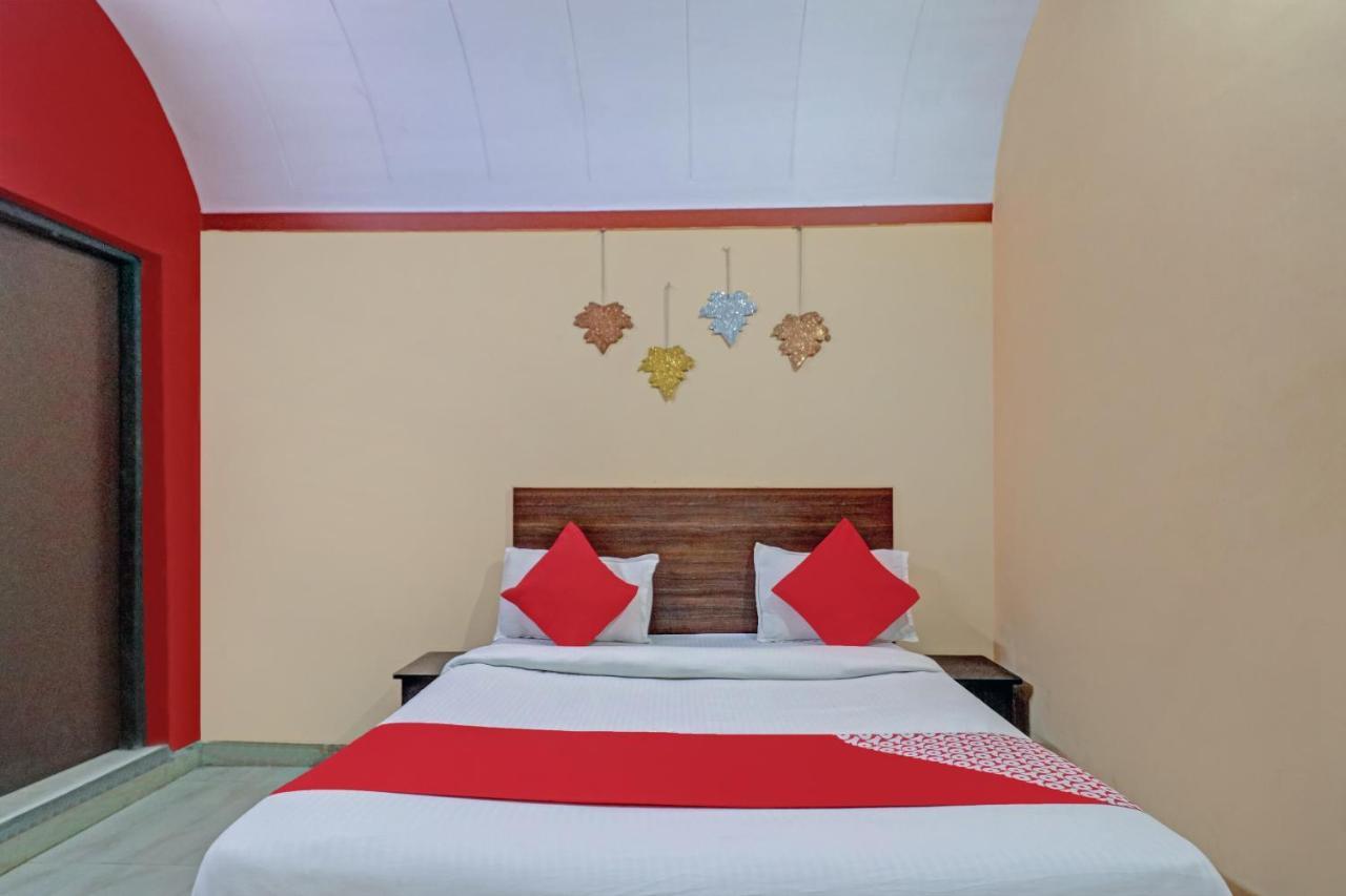 Indirapuram Hotel O Rj Villa מראה חיצוני תמונה
